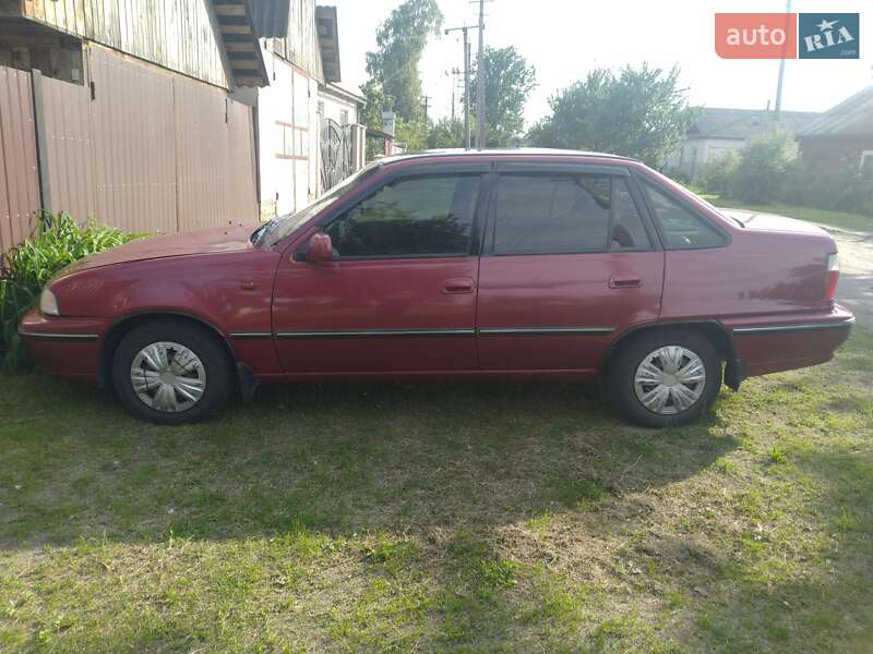 Седан Daewoo Nexia 2008 в 