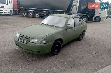Седан Daewoo Nexia 2008 в 