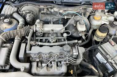 Седан Daewoo Nexia 2010 в 