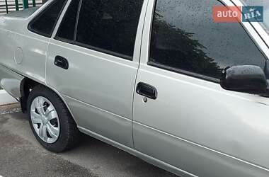 Седан Daewoo Nexia 2008 в 