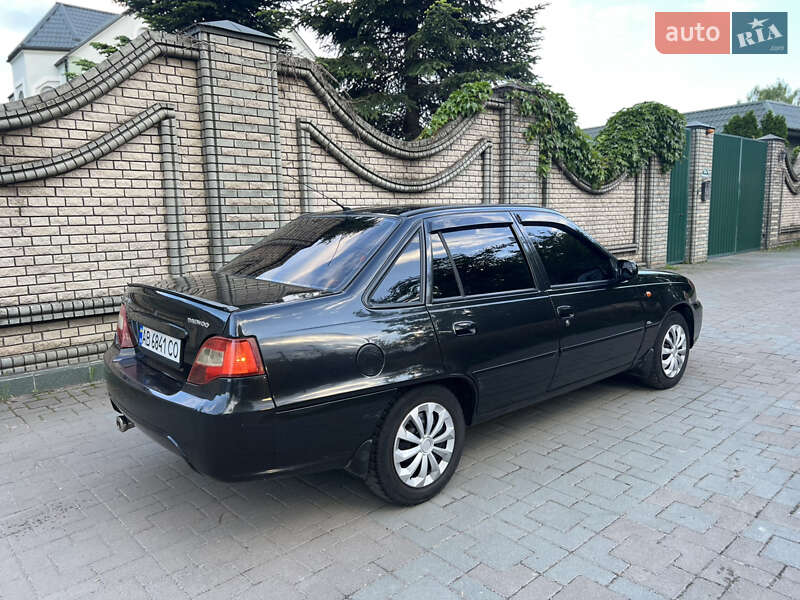 Седан Daewoo Nexia 2012 в Могилев-Подольске