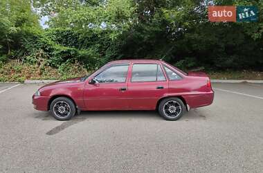 Седан Daewoo Nexia 2010 в 