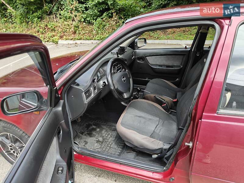 Седан Daewoo Nexia 2010 в Киеве фото 7 Седан Daewoo Nexia 2010 в Киеве