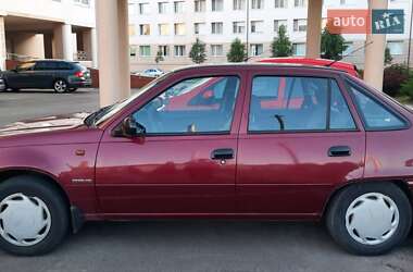 Седан Daewoo Nexia 2008 в 