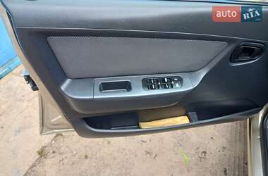 Седан Daewoo Nexia 2014 в 
