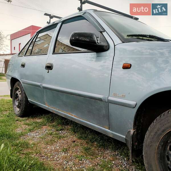 Седан Daewoo Nexia 2011 в Киеве
