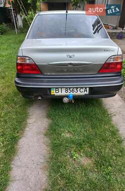 Седан Daewoo Nexia 2007 в 