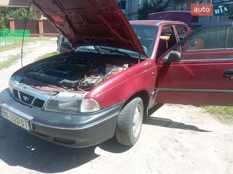 Седан Daewoo Nexia 2007 в Львове