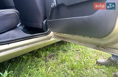 Седан Daewoo Nexia 2008 в 
