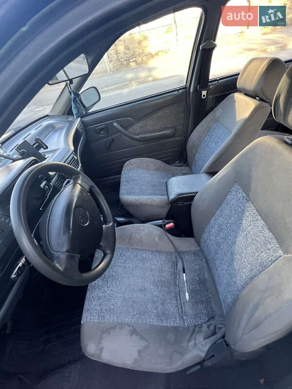 Седан Daewoo Nexia 2008 в Малине