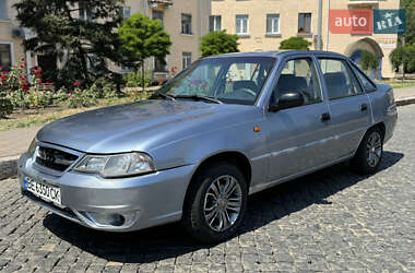 Седан Daewoo Nexia 2012 в Черноморске