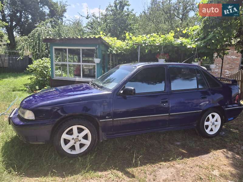 Седан Daewoo Nexia 2006 в Полтаве