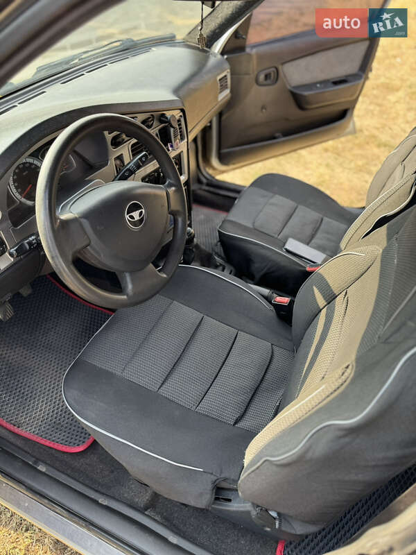 Седан Daewoo Nexia 2008 в Новій Одесі