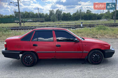 Седан Daewoo Nexia 2007 в 