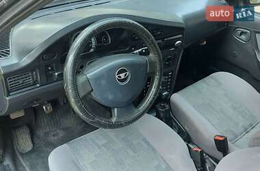 Седан Daewoo Nexia 2009 в 