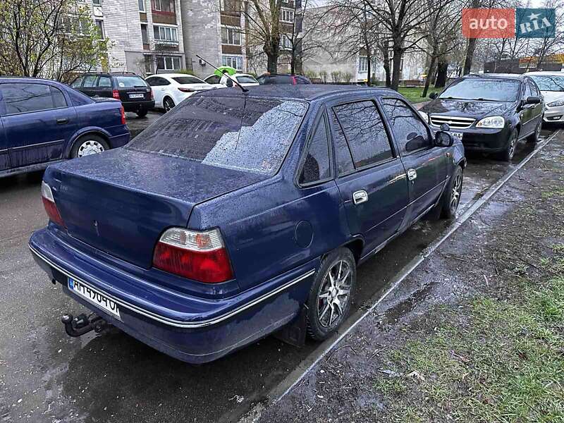 Седан Daewoo Nexia 2006 в Киеве