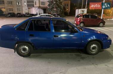 Седан Daewoo Nexia 2010 в 