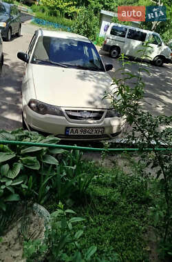 Седан Daewoo Nexia 2011 в Києві