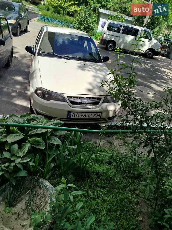 Daewoo Nexia 2011