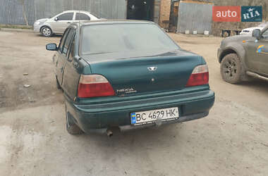 Седан Daewoo Nexia 1997 в 