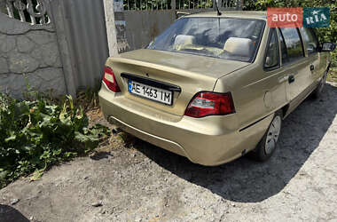 Седан Daewoo Nexia 2011 в 