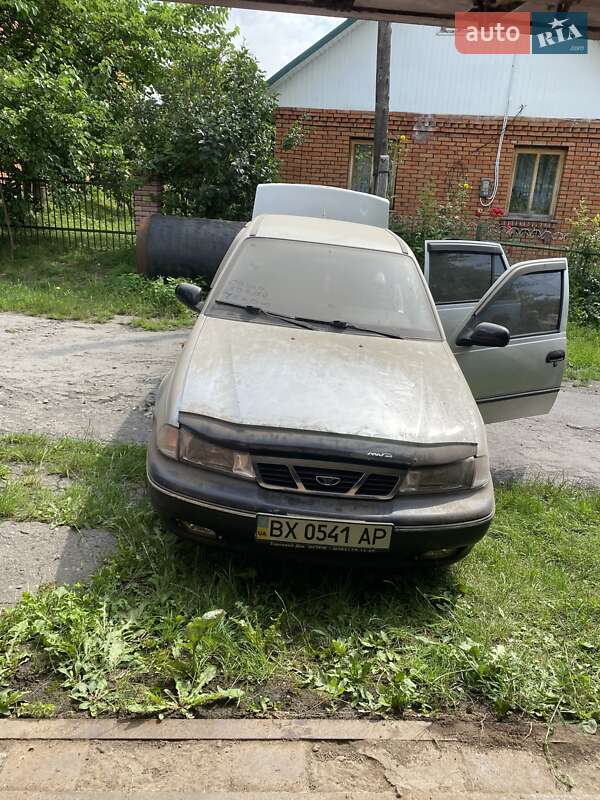 Седан Daewoo Nexia 2008 в Хмельницькому
