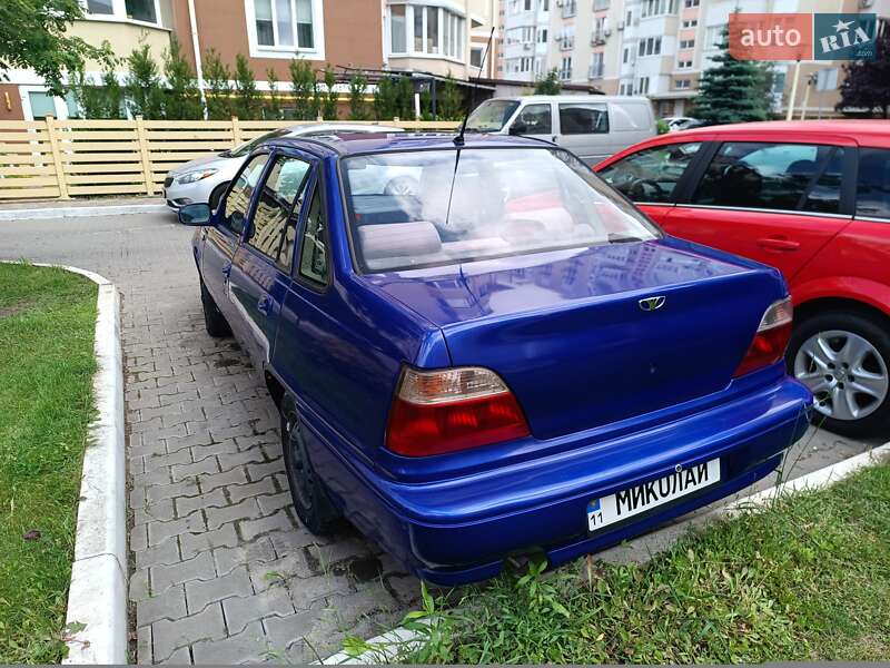 Седан Daewoo Nexia 2007 в Киеве