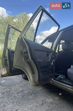 Седан Daewoo Nexia 2011 в 