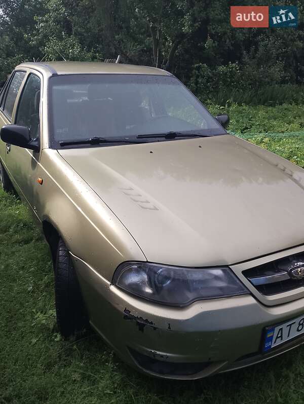 Седан Daewoo Nexia 2011 в Здолбунове