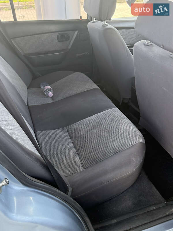 Седан Daewoo Nexia 2011 в Золотоноше