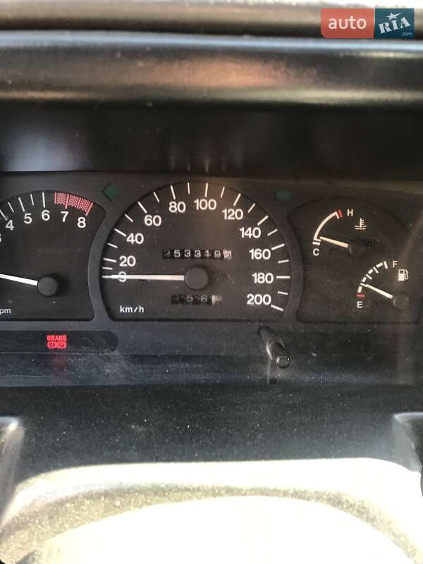 Седан Daewoo Nexia 2005 в Одессе