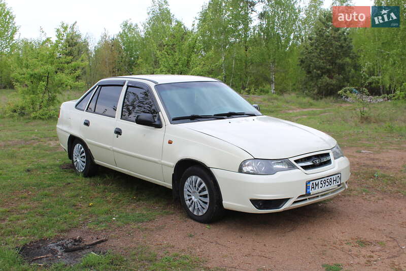 Седан Daewoo Nexia 2012 в Коростене фото 33 Седан Daewoo Nexia 2012 в Коростене