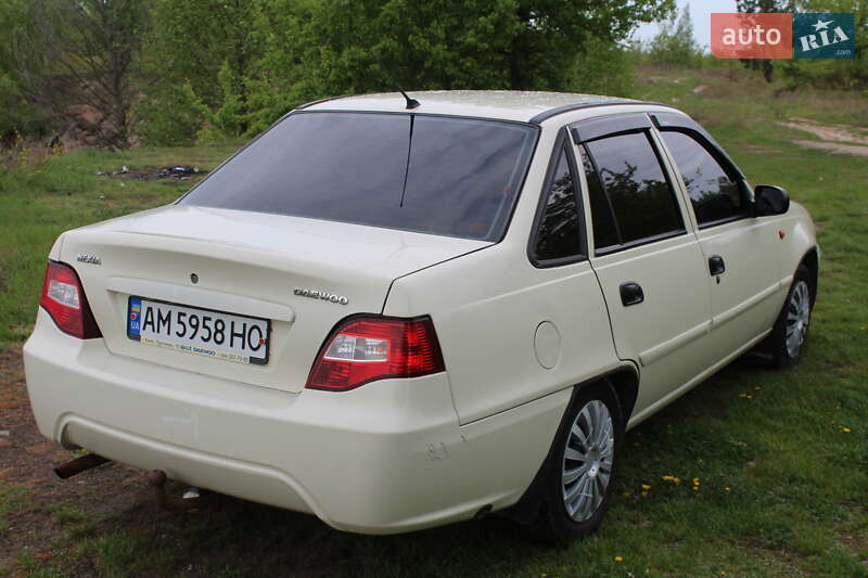 Седан Daewoo Nexia 2012 в Коростене фото 45 Седан Daewoo Nexia 2012 в Коростене