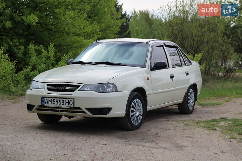 Седан Daewoo Nexia 2012 в Коростене фото 11 Седан Daewoo Nexia 2012 в Коростене