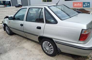 Седан Daewoo Nexia 2008 в 