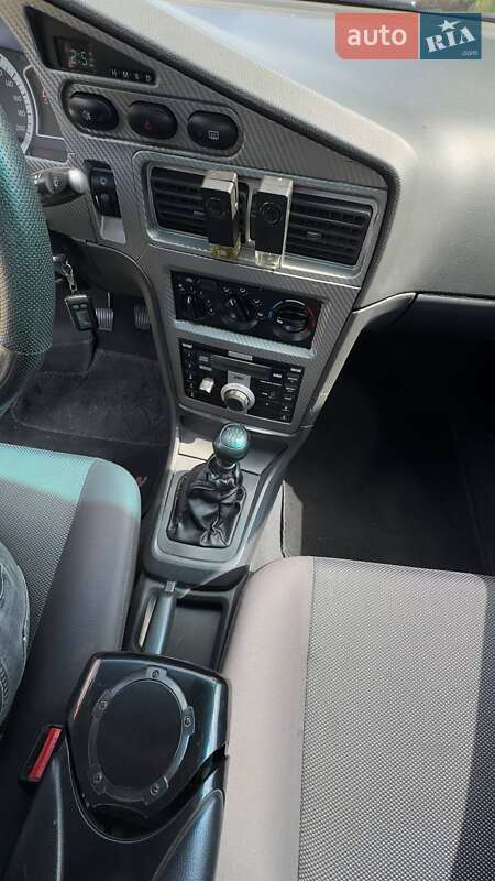 Седан Daewoo Nexia 2012 в Миргороде