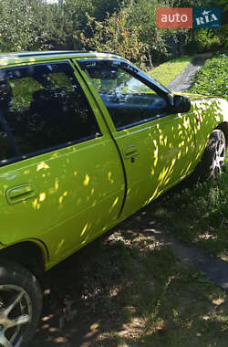 Седан Daewoo Nexia 2007 в 