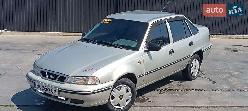 Седан Daewoo Nexia 2008 в Черновцах