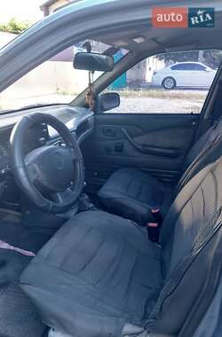 Седан Daewoo Nexia 2006 в 