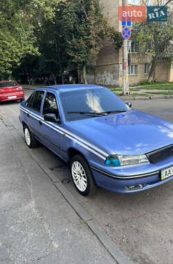 Седан Daewoo Nexia 2008 в 