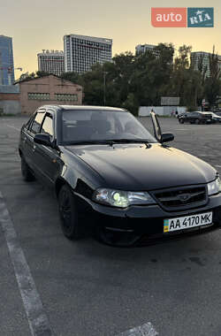 Седан Daewoo Nexia 2012 в Киеве