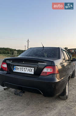 Седан Daewoo Nexia 2010 в 