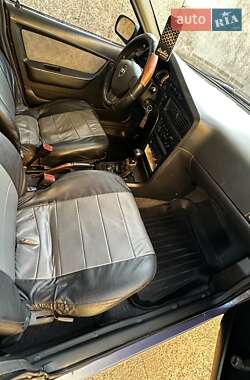 Седан Daewoo Nexia 2008 в 