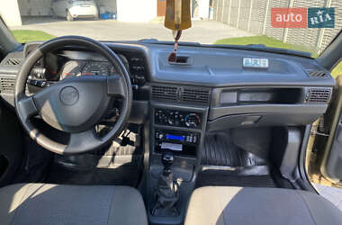 Седан Daewoo Nexia 2007 в 