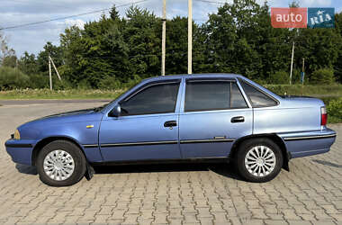 Седан Daewoo Nexia 2008 в 