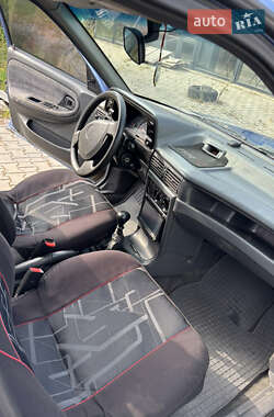 Седан Daewoo Nexia 2008 в 