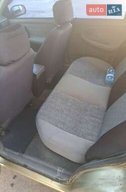 Седан Daewoo Nexia 2008 в 
