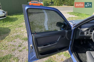 Седан Daewoo Nexia 2009 в 