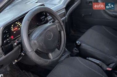 Седан Daewoo Nexia 2008 в 