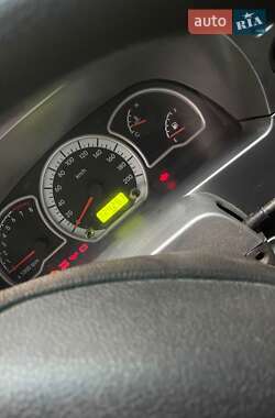 Седан Daewoo Nexia 2010 в 